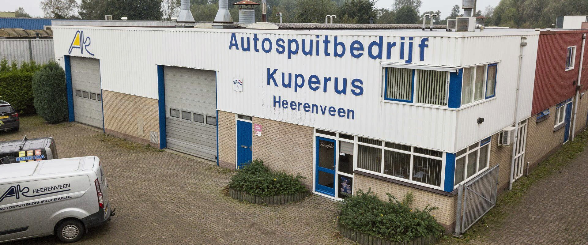 Autospuitbedrijf Kuperus Heerenveen - 30 Jaar Professioneel Vakmanschap